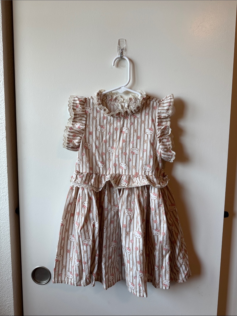 Hello kitty dress